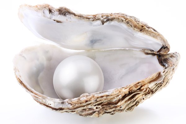Do you know how to recognise a fake pearl from a natural pearl? - Genisi  Pearls
